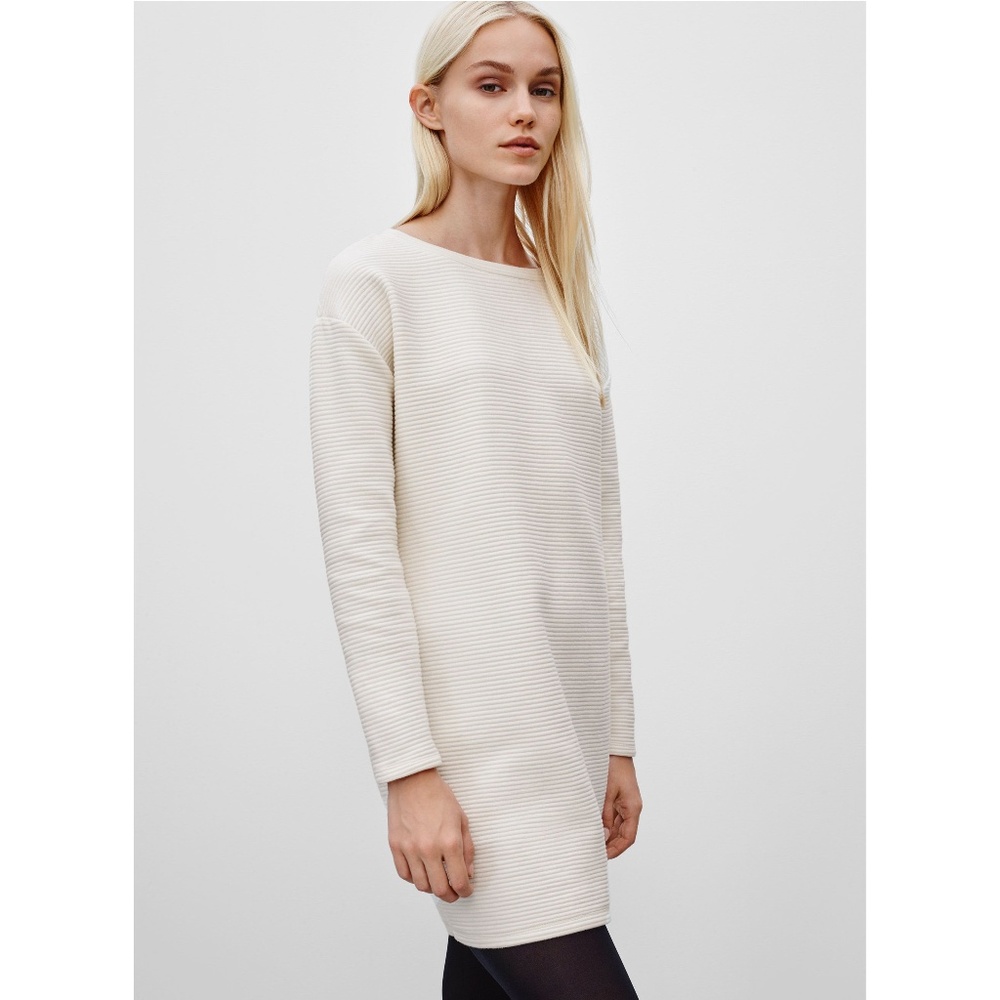 Aritzia // Talula BLACK Yorkshire Dress